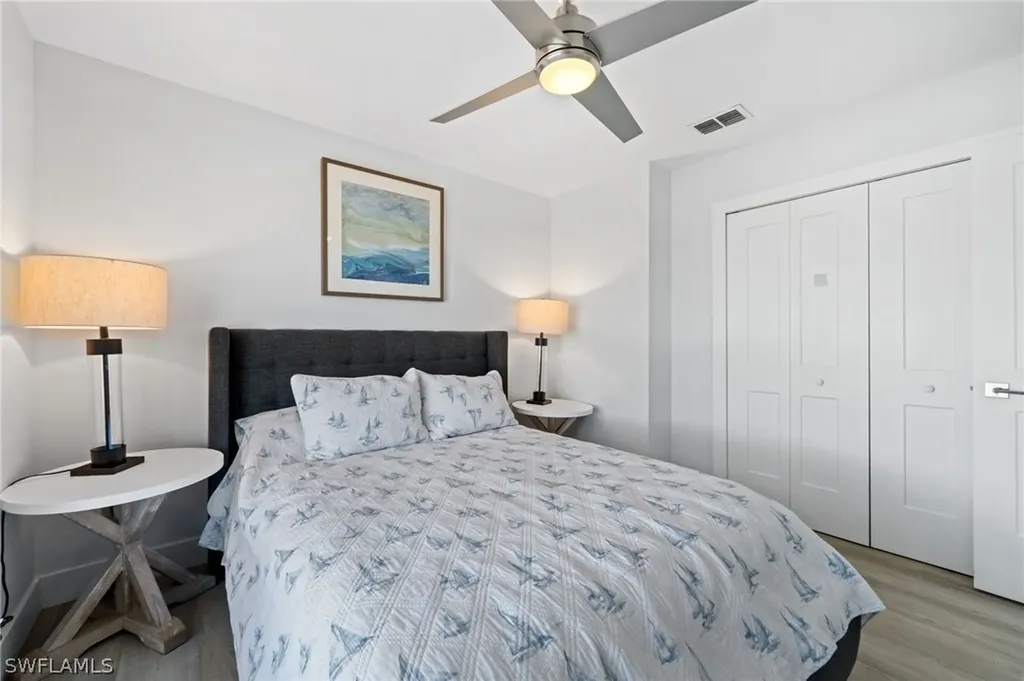 822 Gulf Pavilion Drive Naples FL 34108