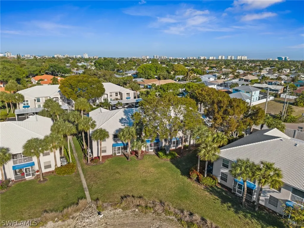 822 Gulf Pavilion Drive Naples FL 34108