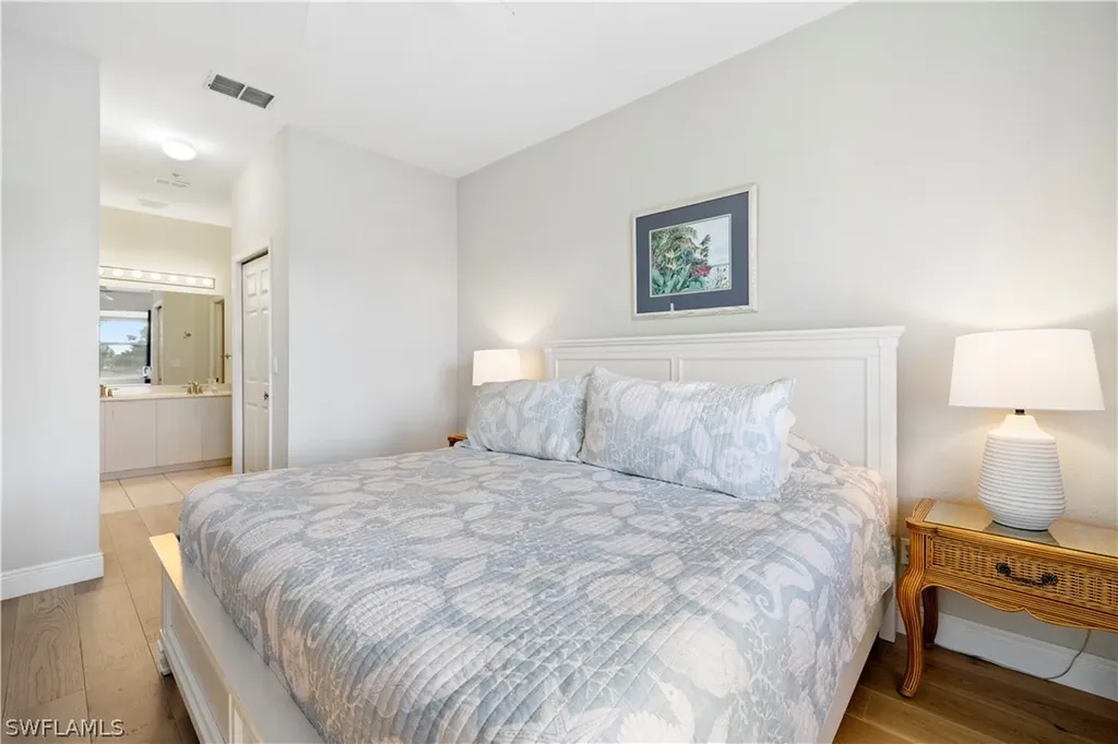 2290 Carrington Court Naples FL 34109