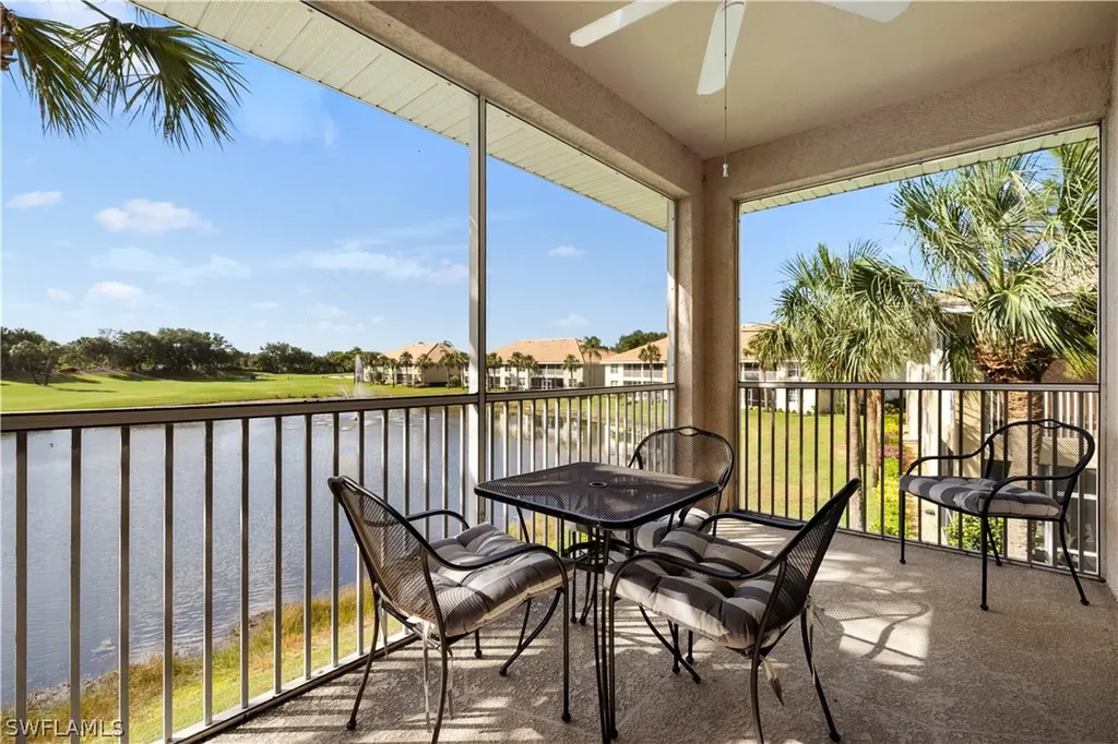 2290 Carrington Court Naples FL 34109