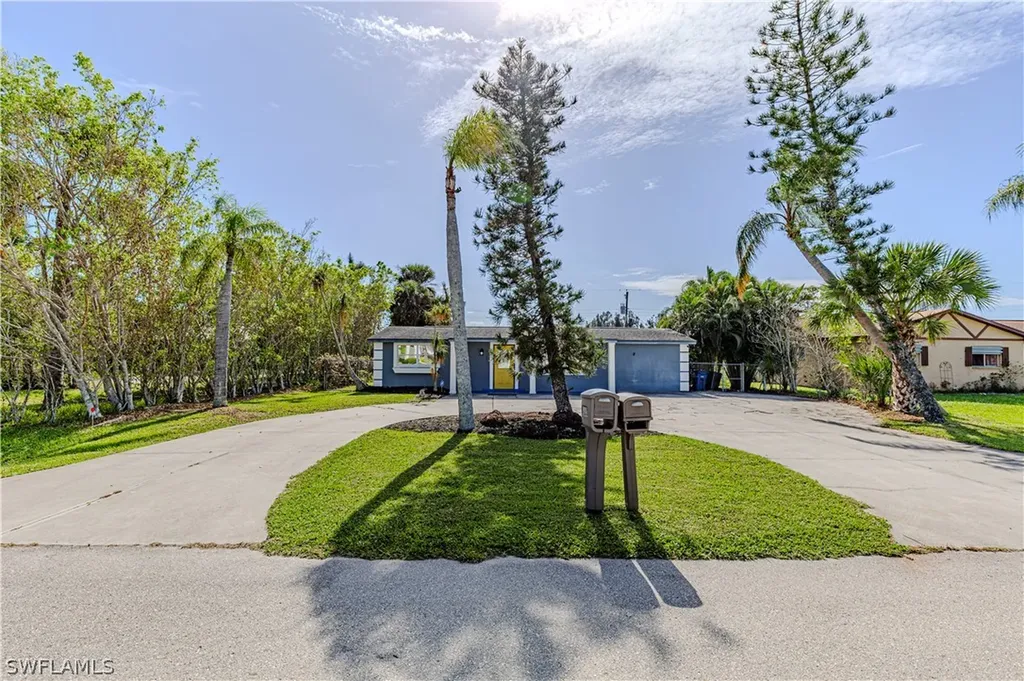 4567 San Antonio Lane Bonita Springs FL 34134