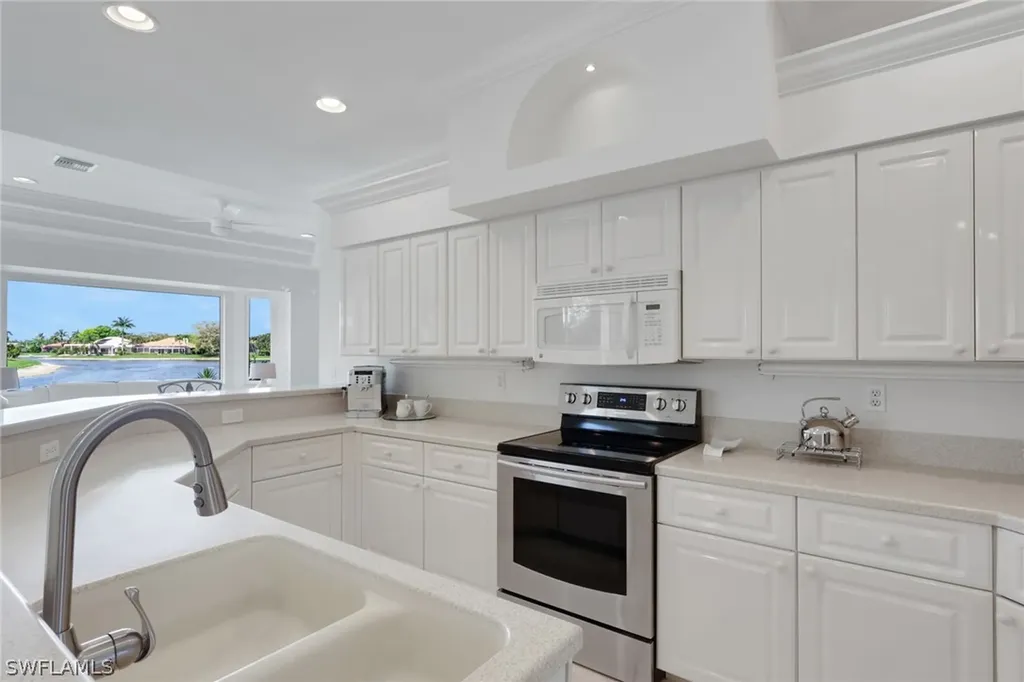 8995 Lely Island Circle Naples FL 34113