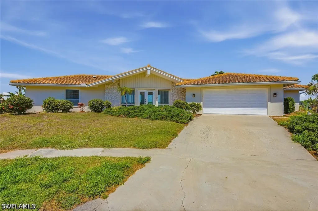 1792 Piedmont Court Marco Island FL 34145