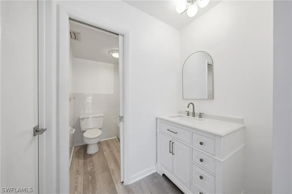 788 Park Shore Drive Naples FL 34103