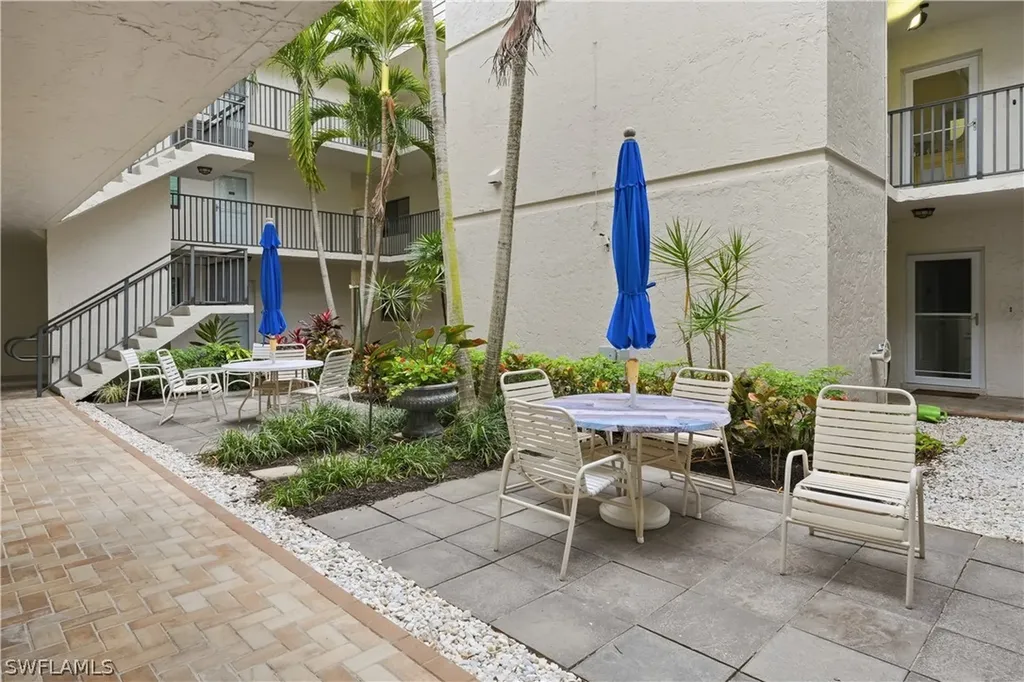 788 Park Shore Drive Naples FL 34103