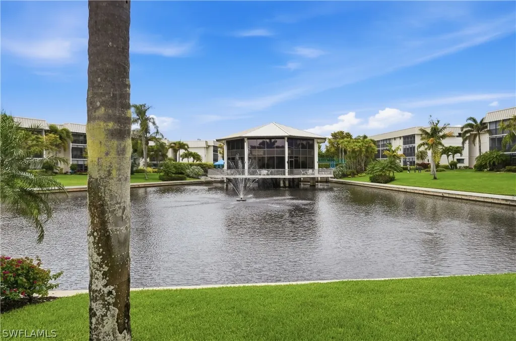 788 Park Shore Drive Naples FL 34103