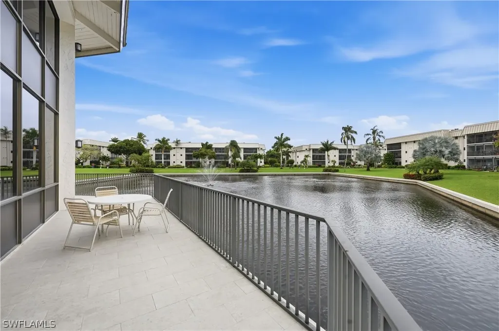 788 Park Shore Drive Naples FL 34103