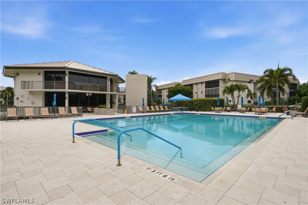 788 Park Shore Drive Naples FL 34103