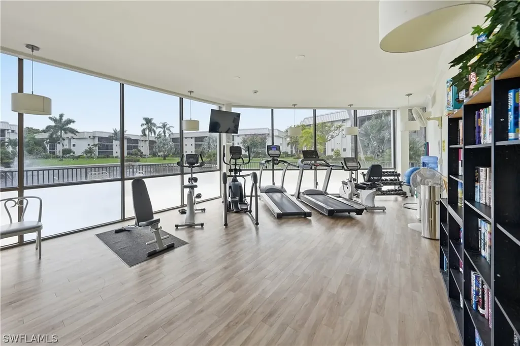 788 Park Shore Drive Naples FL 34103