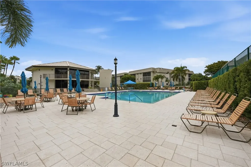 788 Park Shore Drive Naples FL 34103