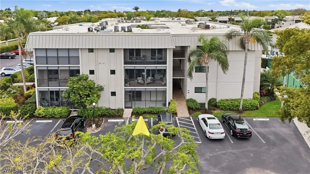 788 Park Shore Drive Naples FL 34103