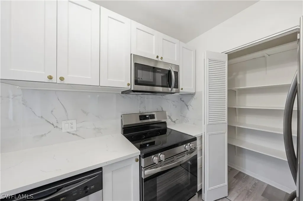 788 Park Shore Drive Naples FL 34103