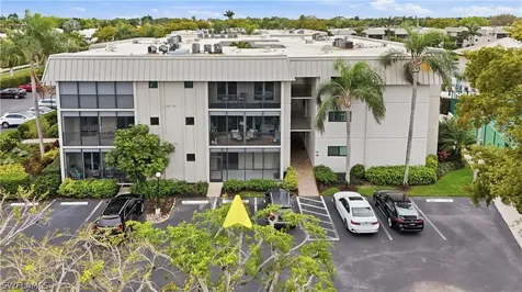 788 Park Shore Drive Naples FL 34103