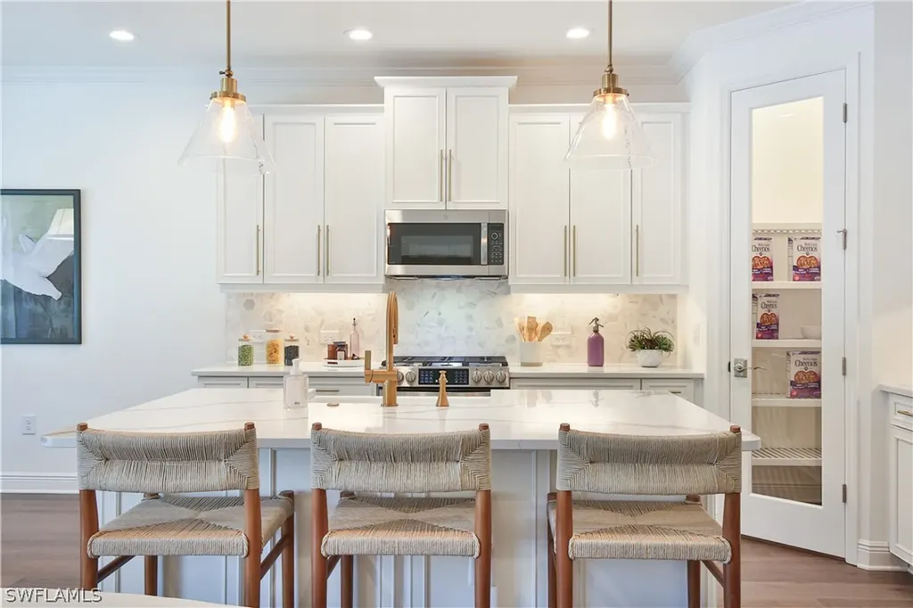 4235 Pegasus Way Naples FL 34120