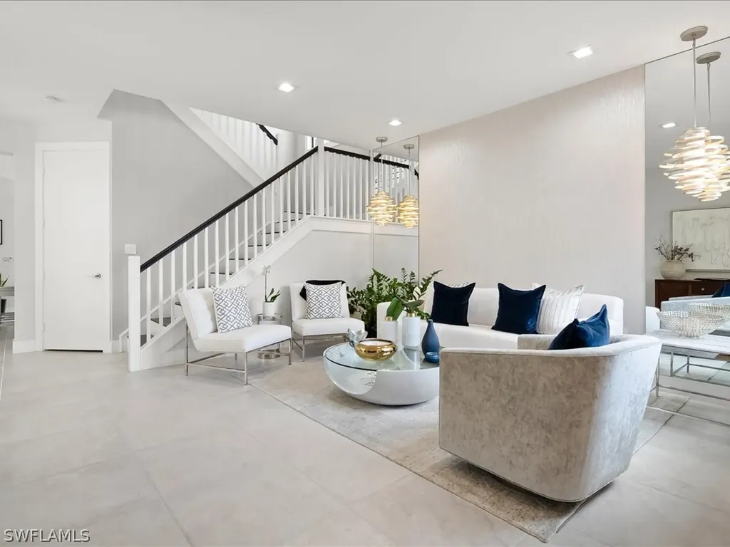13560 Mandarin Circle Naples FL 34109