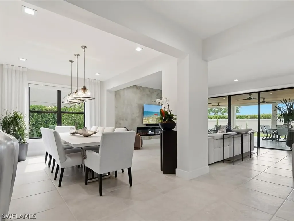 13560 Mandarin Circle Naples FL 34109