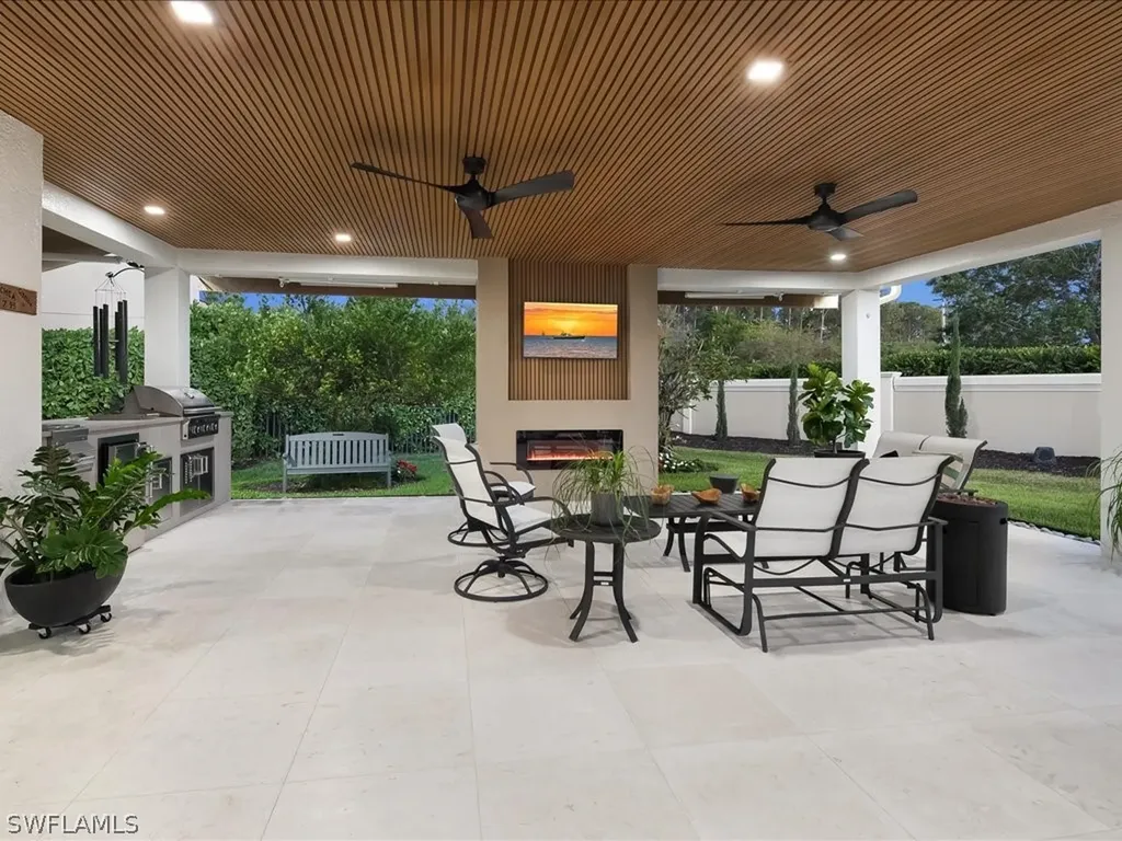 13560 Mandarin Circle Naples FL 34109