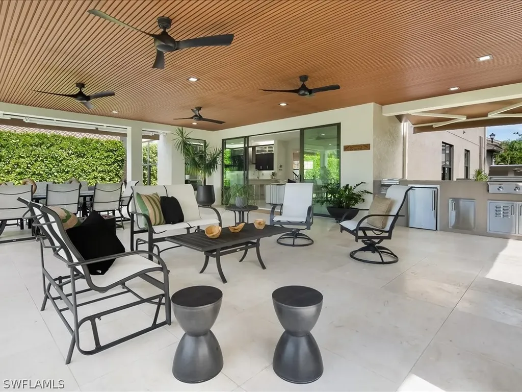 13560 Mandarin Circle Naples FL 34109