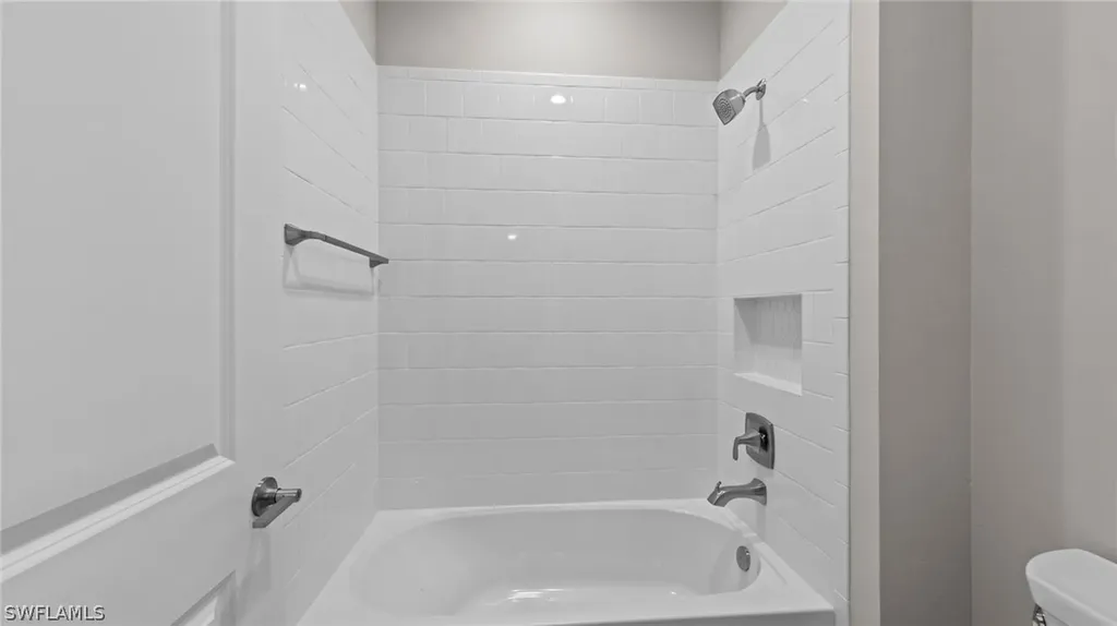 4087 Pegasus Way Naples FL 34120