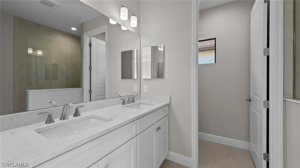 4087 Pegasus Way Naples FL 34120