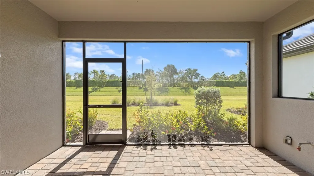 4087 Pegasus Way Naples FL 34120