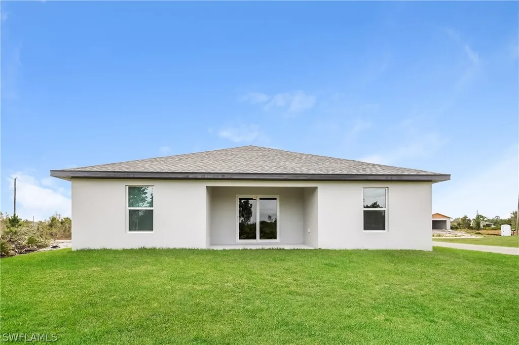 2910 57th Street W Lehigh Acres FL 33971
