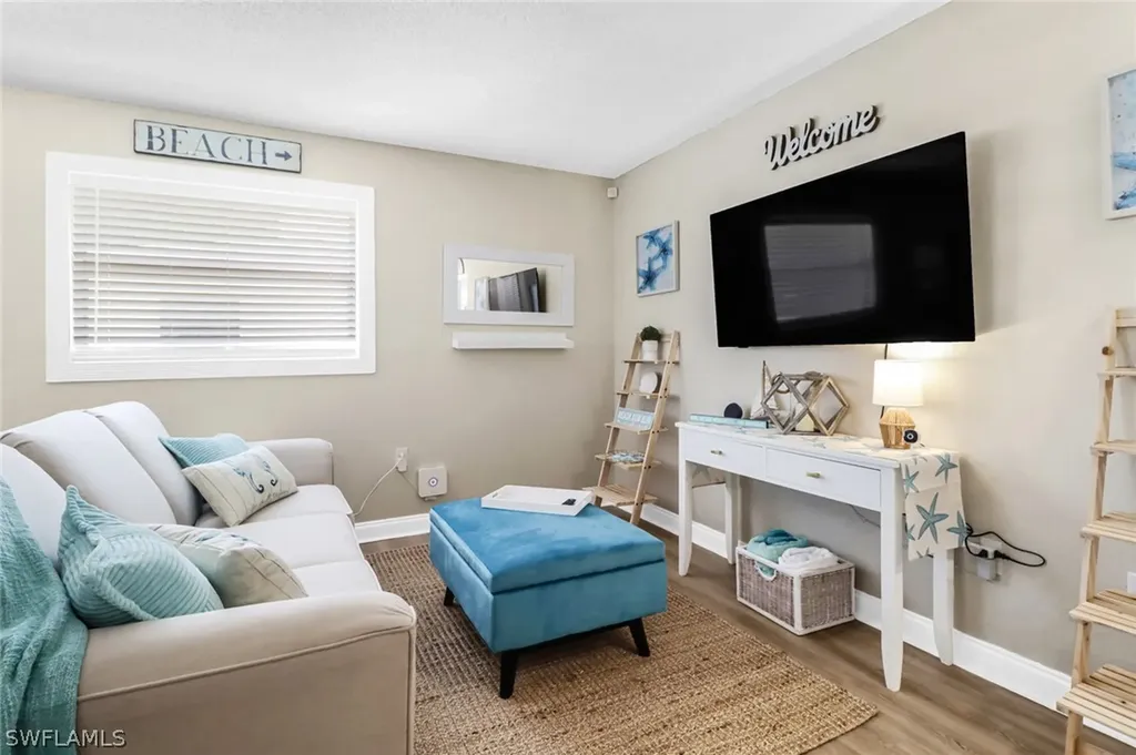 3325 Airport Road N Naples FL 34105