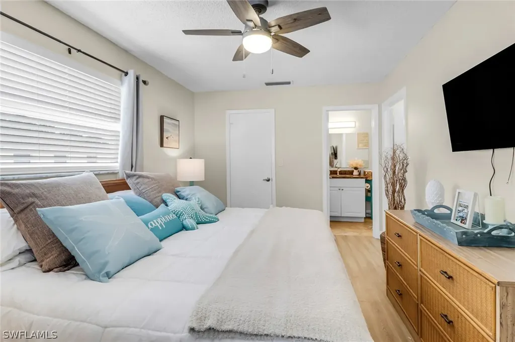 3325 Airport Road N Naples FL 34105