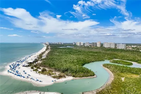 812 Tallow Tree Court Naples FL 34108