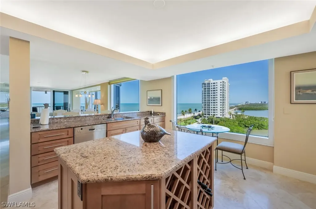 20 Seagate Drive Naples FL 34103