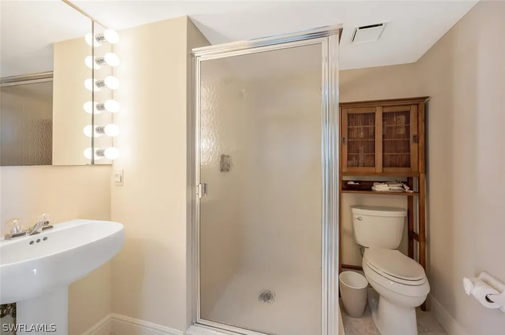 20 Seagate Drive Naples FL 34103