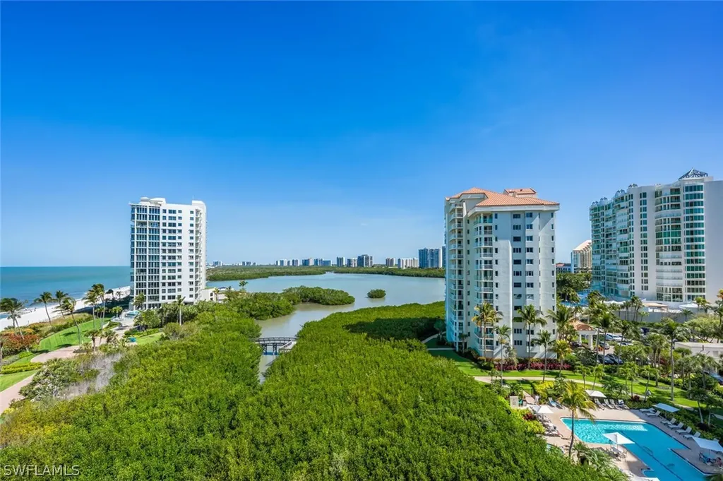 20 Seagate Drive Naples FL 34103