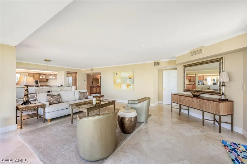 20 Seagate Drive Naples FL 34103
