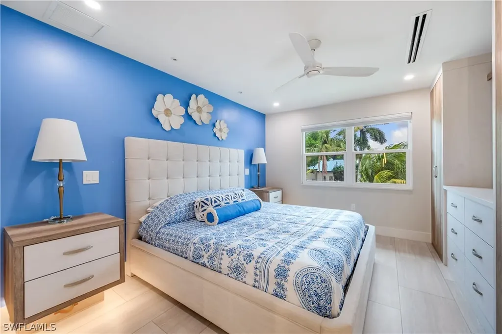 1021 3rd Street S Naples FL 34102