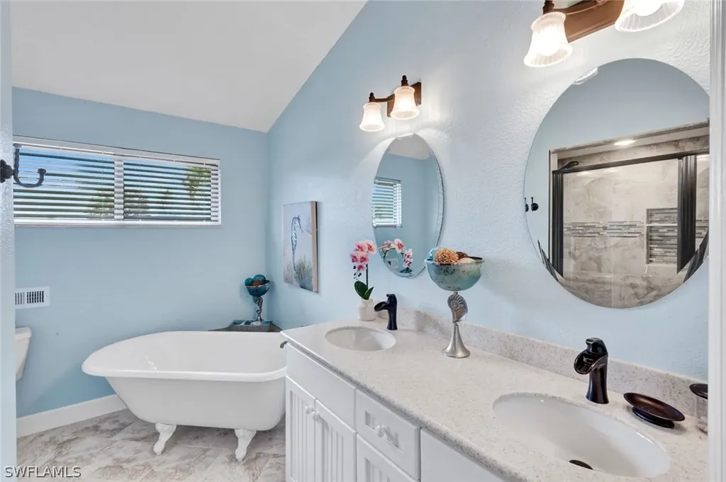 28391 Tasca Drive Bonita Springs FL 34135