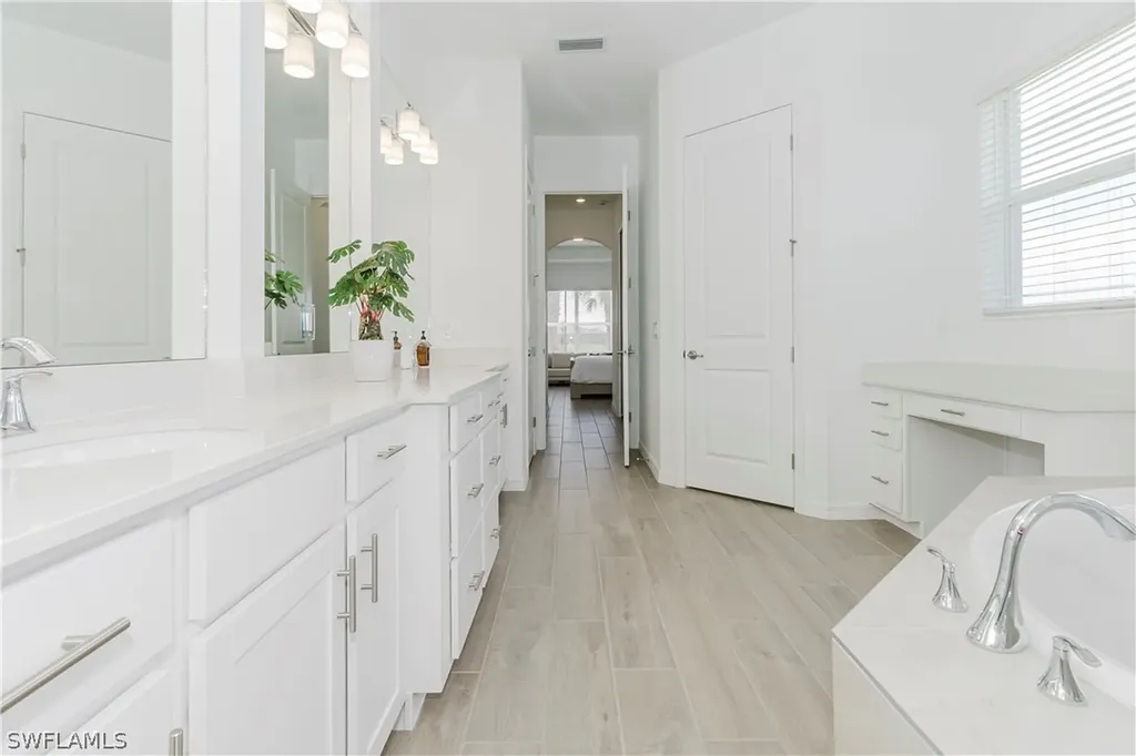 5414 Espada Court Ave Maria FL 34142