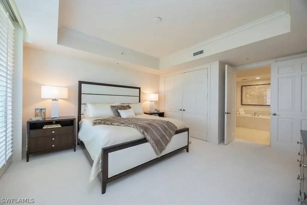285 Grande Way Naples FL 34110