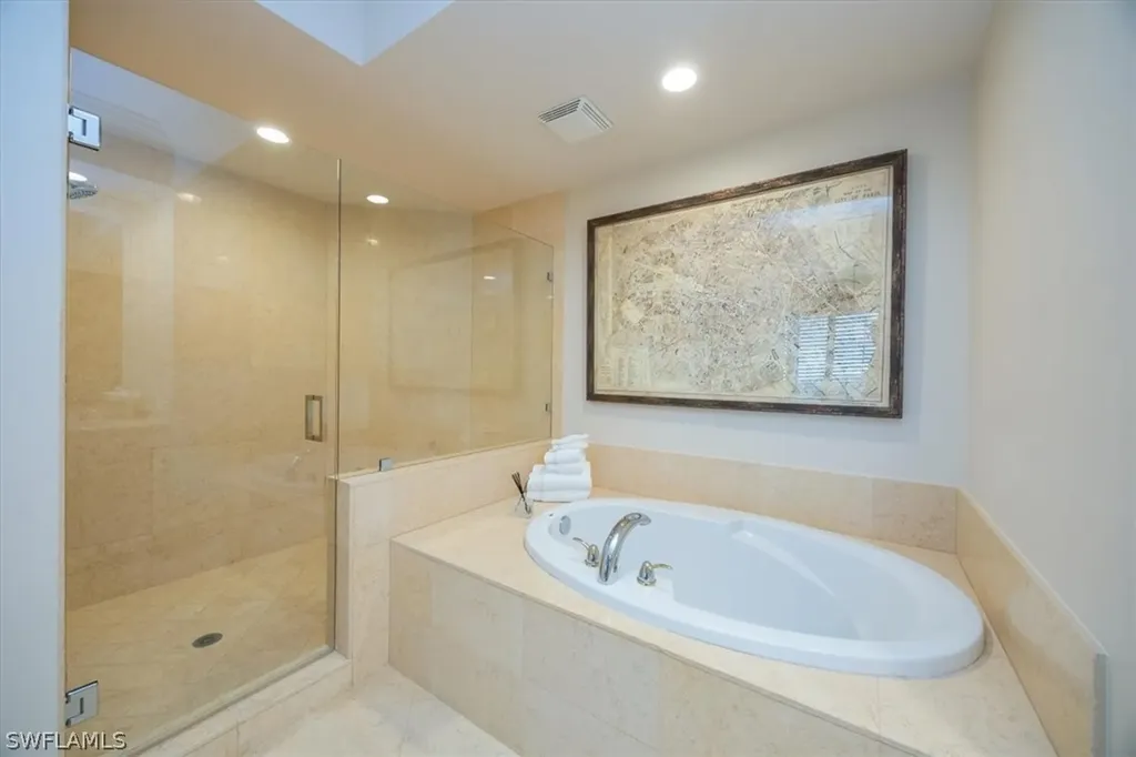 285 Grande Way Naples FL 34110