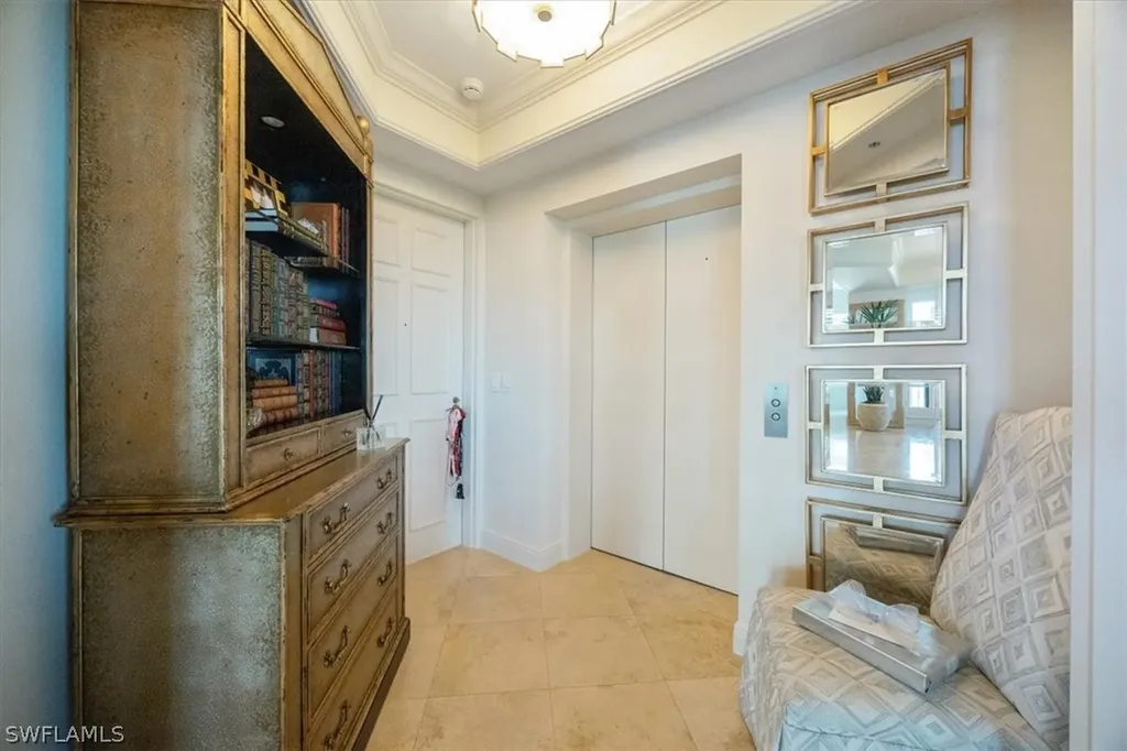 285 Grande Way Naples FL 34110