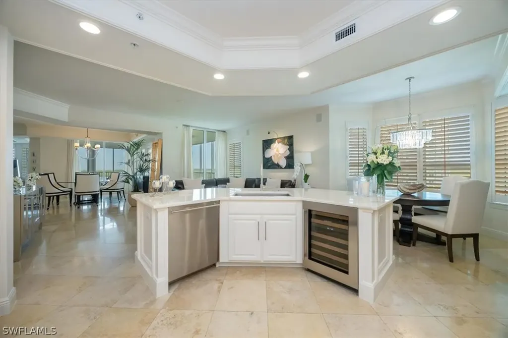 285 Grande Way Naples FL 34110