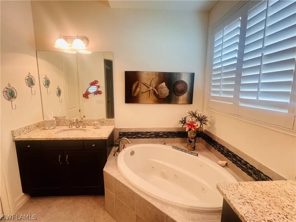 6574 Amarone Lane Naples FL 34113