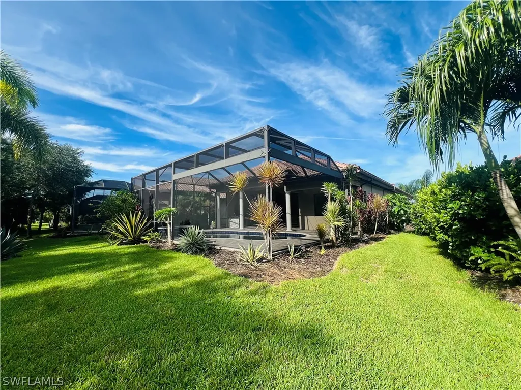 6574 Amarone Lane Naples FL 34113