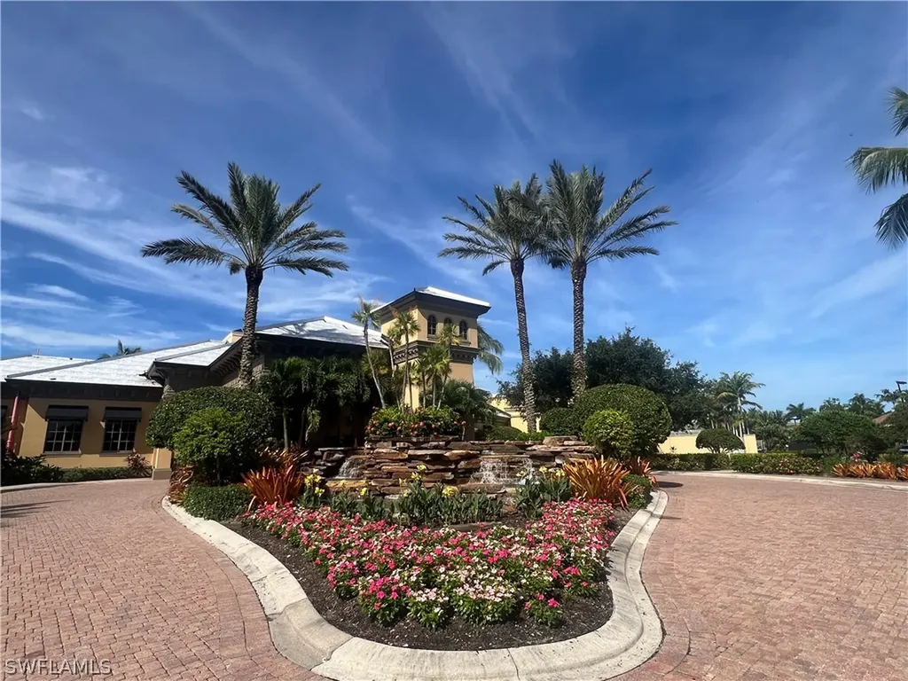 6574 Amarone Lane Naples FL 34113