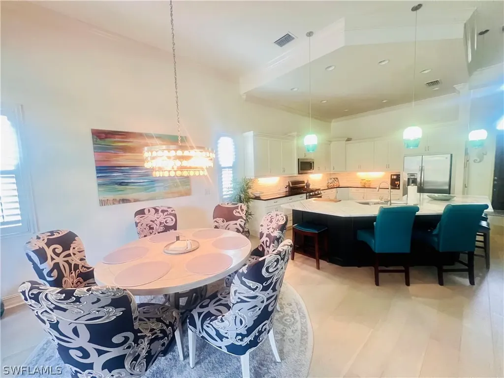 6574 Amarone Lane Naples FL 34113