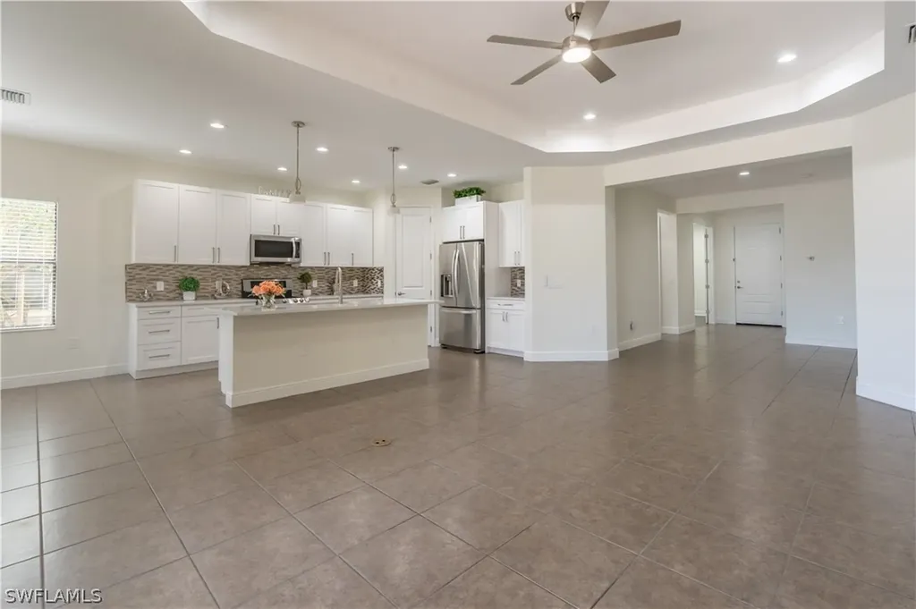 3549 Canopy Circle Naples FL 34120
