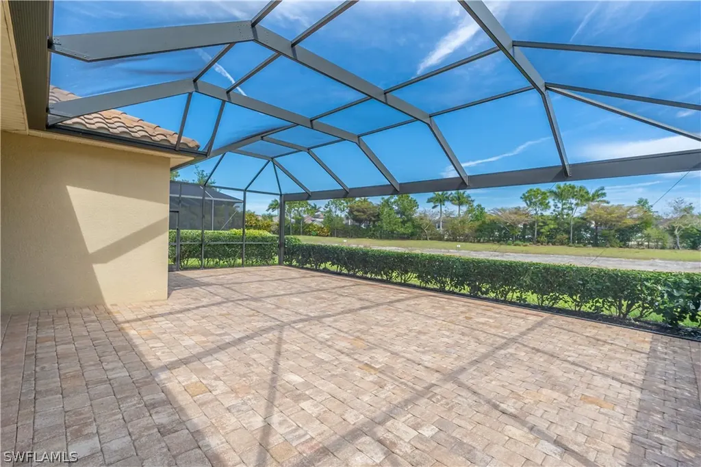 3549 Canopy Circle Naples FL 34120