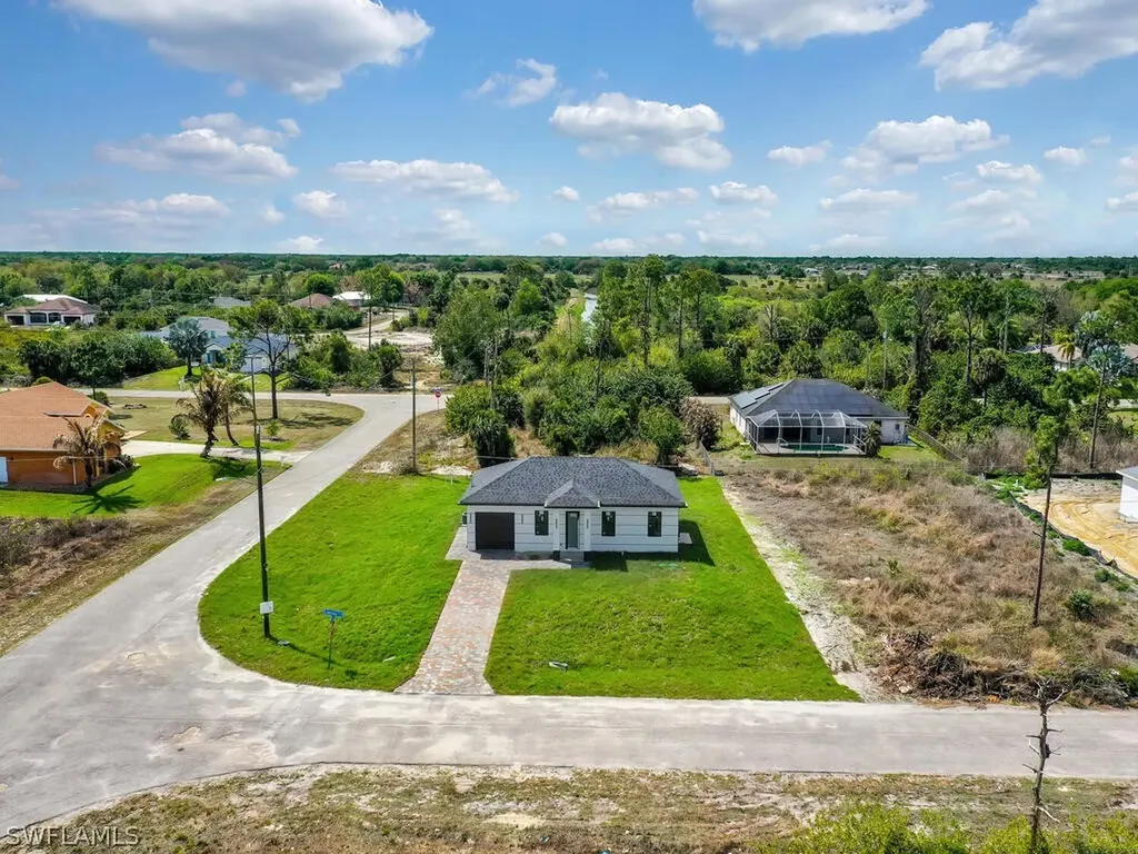 380 Cratsley Avenue S Lehigh Acres FL 33974