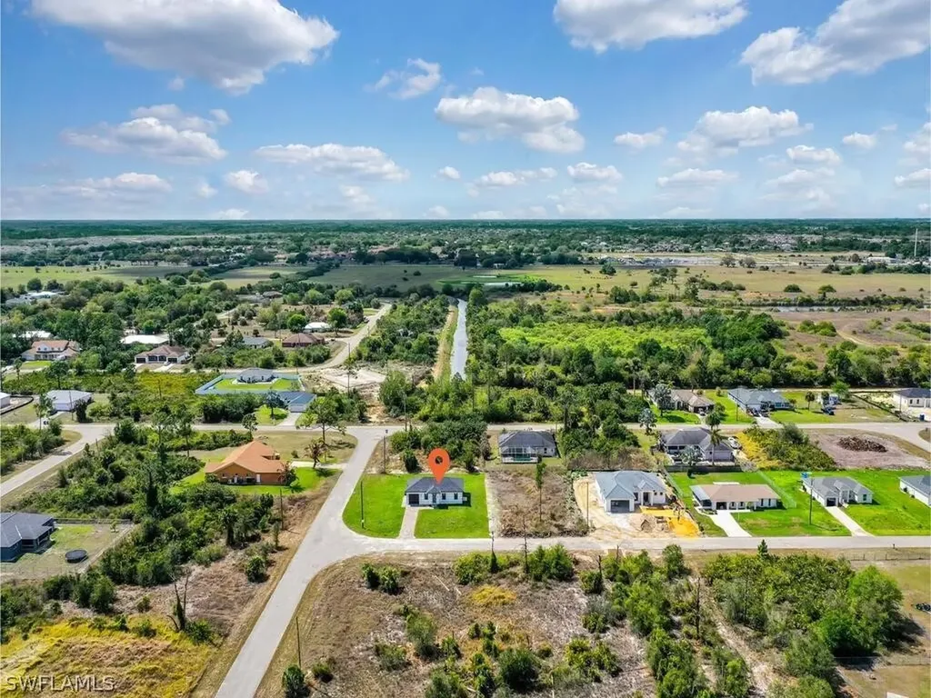380 Cratsley Avenue S Lehigh Acres FL 33974