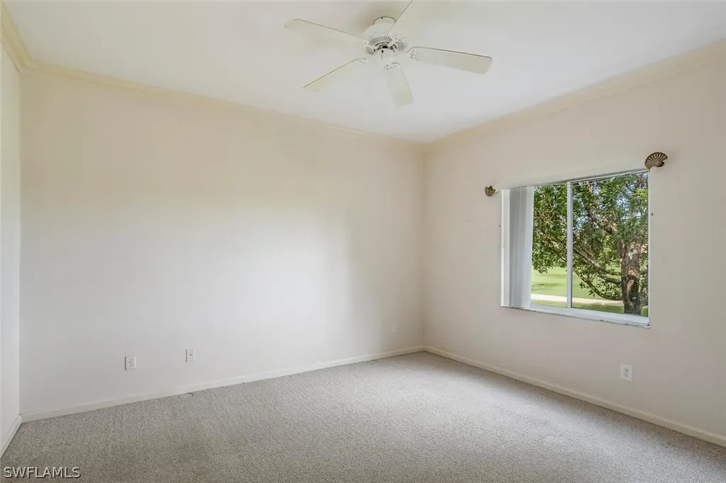 725 Saratoga Circle Naples FL 34104