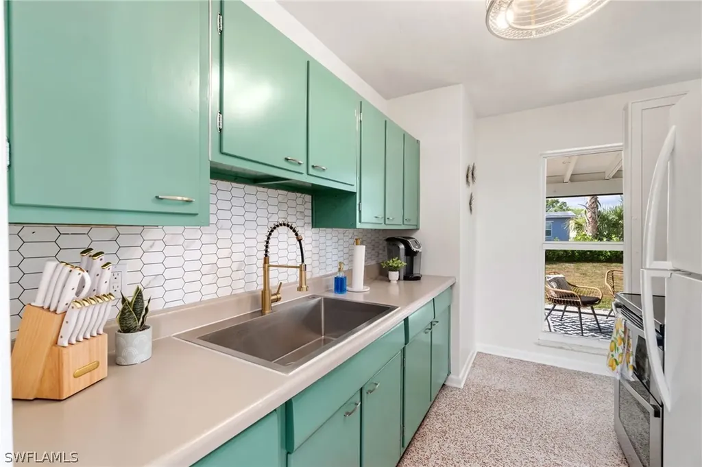 21898 Catherine Avenue Port Charlotte FL 33952